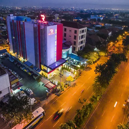 Red Planet Surabaya-3